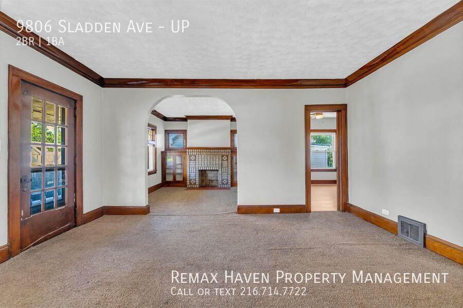 9806 Sladden Ave | UP, Garfield Heights - Spacious 2-bed 1-bath multi-family home! property image