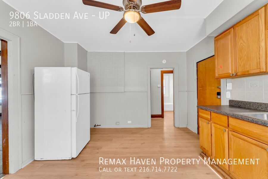 9806 Sladden Ave | UP, Garfield Heights - Spacious 2-bed 1-bath multi-family home! property image