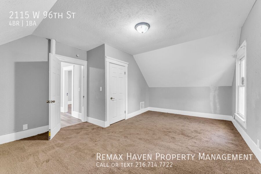 2115 W 96th St, Cleveland - Spacious 4-bed 1-bath single-family home! property image