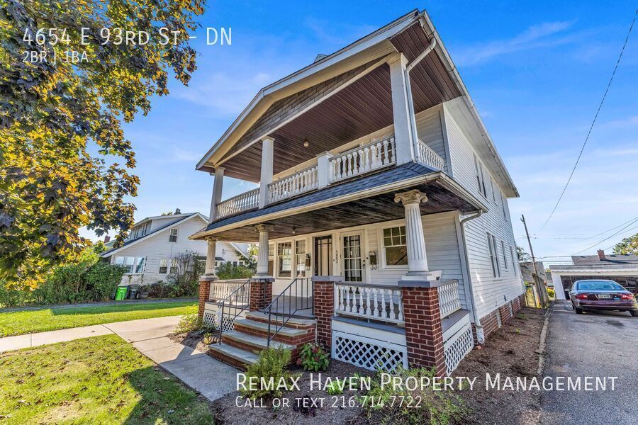 4654 E 93rd St | DN, Garfield Heights- Spacious 2-bed 1-bath multi-family home! property image
