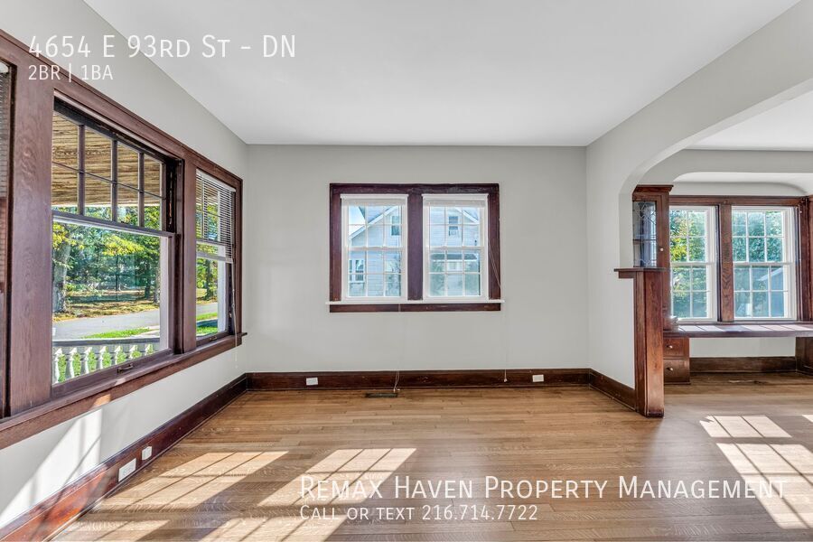 4654 E 93rd St | DN, Garfield Heights- Spacious 2-bed 1-bath multi-family home! property image