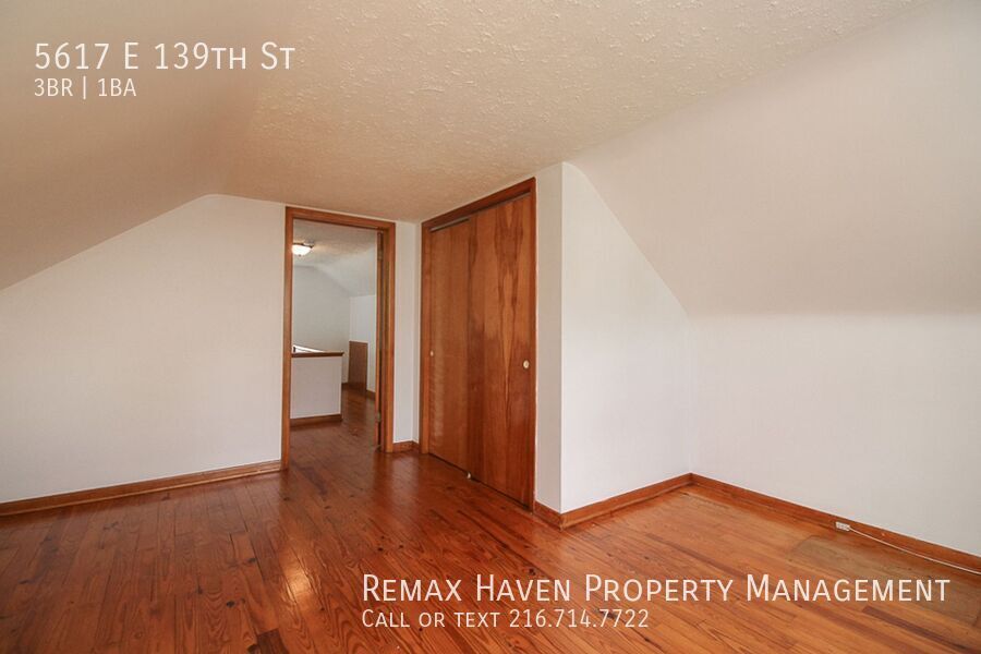 5617 E 139th St, Garfield Heights - Spacious 3-bed 1-bath single-family home! property image