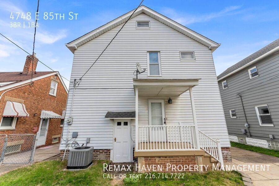 4748 E 85th St, Garfield Heights - Spacious 3-bed 1-bath single-family home! property image