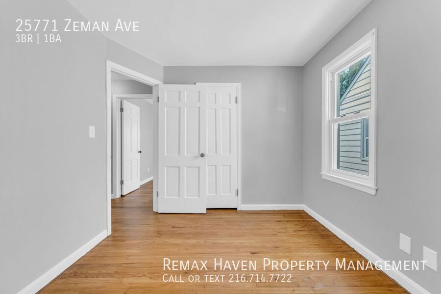 25771 Zeman Ave, Euclid-  Stunning 3 bed,1 bath single family home property image