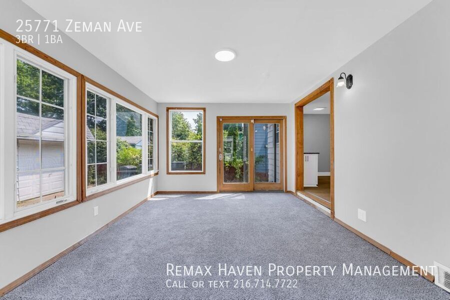 25771 Zeman Ave, Euclid-  Stunning 3 bed,1 bath single family home property image