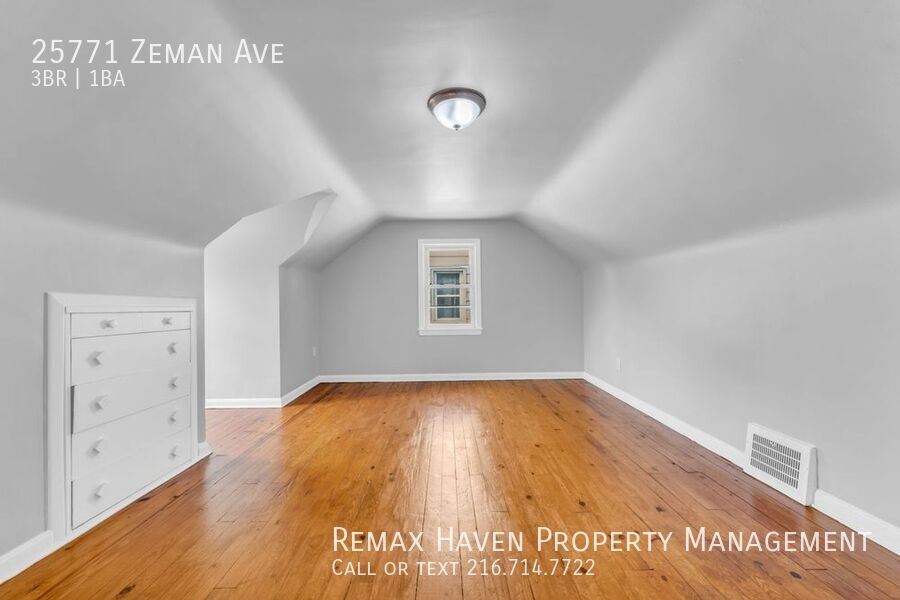 25771 Zeman Ave, Euclid-  Stunning 3 bed,1 bath single family home property image