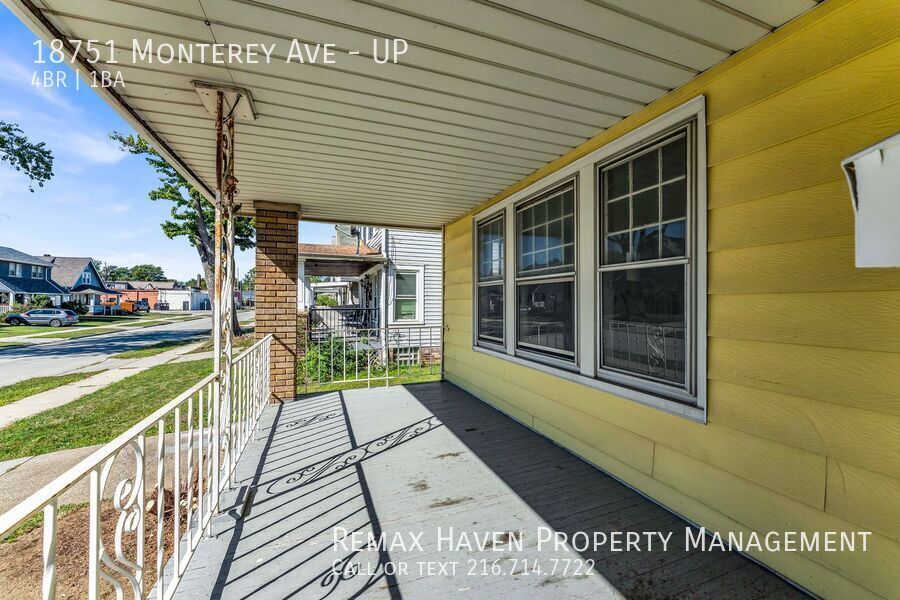 18751 Monterey Ave| UP, Euclid - Spacious 4-bed 1-bath multi-family home! property image