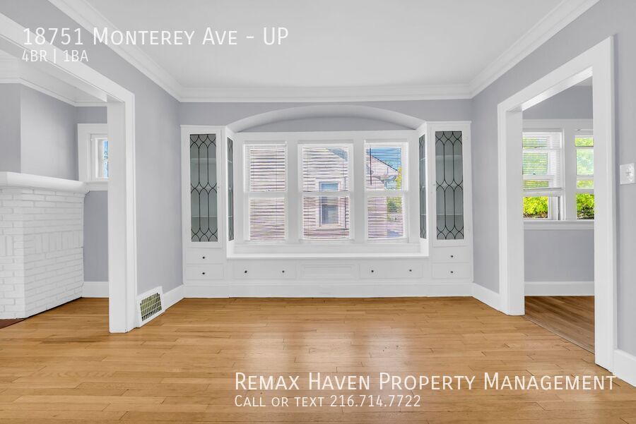 18751 Monterey Ave| UP, Euclid - Spacious 4-bed 1-bath multi-family home! property image