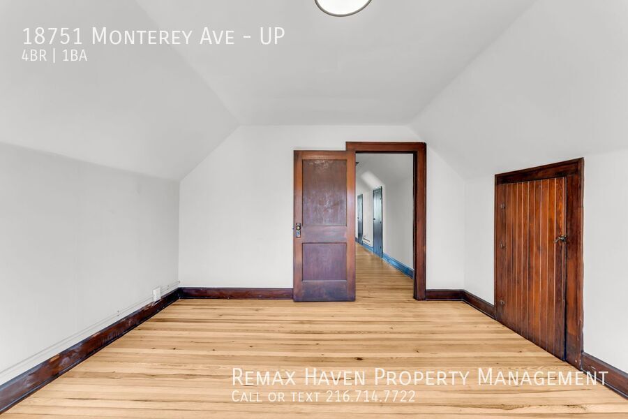 18751 Monterey Ave| UP, Euclid - Spacious 4-bed 1-bath multi-family home! property image