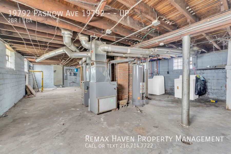 19792 Pasnow UP, Euclid - 2 bed 1 bath UP unit of this 2 family home! property image