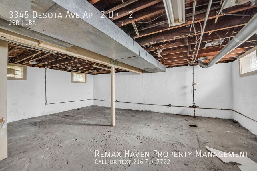 3345 Desota Ave | Unit 2, Cleveland Heights- Spacious 2-bed 1-bath multi-family home! property image