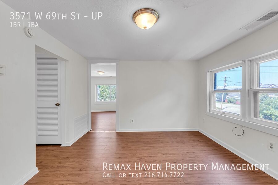 3571 W 69th St | UP, Cleveland - Spacious 1 bed 1 bath multi-family home! property image