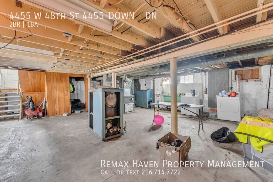 4455 W 48th St | DN, Cleveland - Spacious 2-bed 1-bath multi-family home! property image