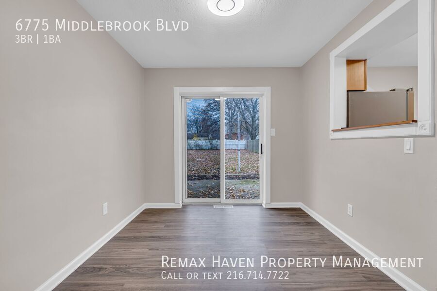 6775 Middlebrook Blvd, Middleburg Heights - Spacious 3-bed 1-bath single-family home! property image