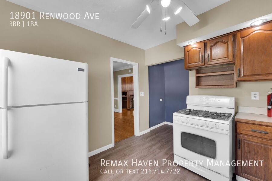 18901 Renwood Ave, Euclid - Spacious 3-bed 1-bath single-family home! property image