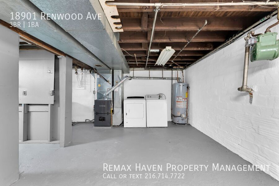 18901 Renwood Ave, Euclid - Spacious 3-bed 1-bath single-family home! property image