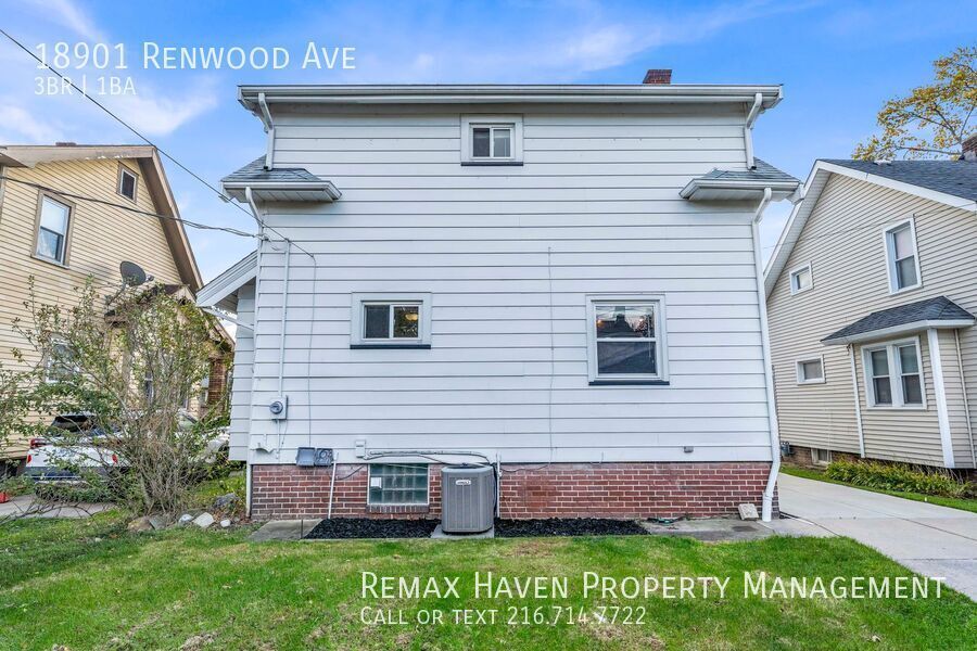 18901 Renwood Ave, Euclid - Spacious 3-bed 1-bath single-family home! property image