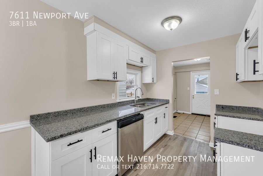 7611 Newport Ave, Parma - Spacious 3-bed 1-bath single-family home! property image