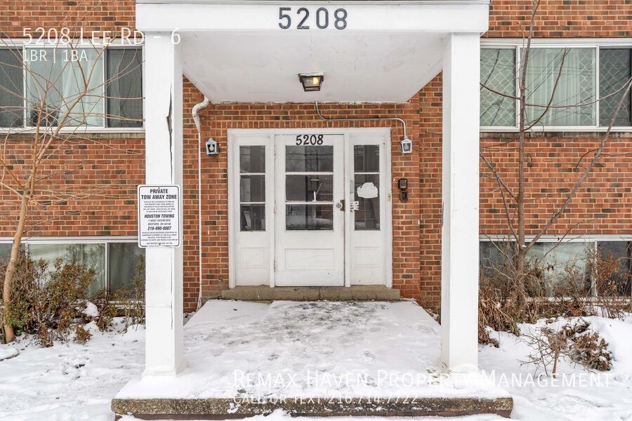 5208 Lee Rd | Unit 6, Maple Heights - Spacious 1-bed 1-bath apartment! property image