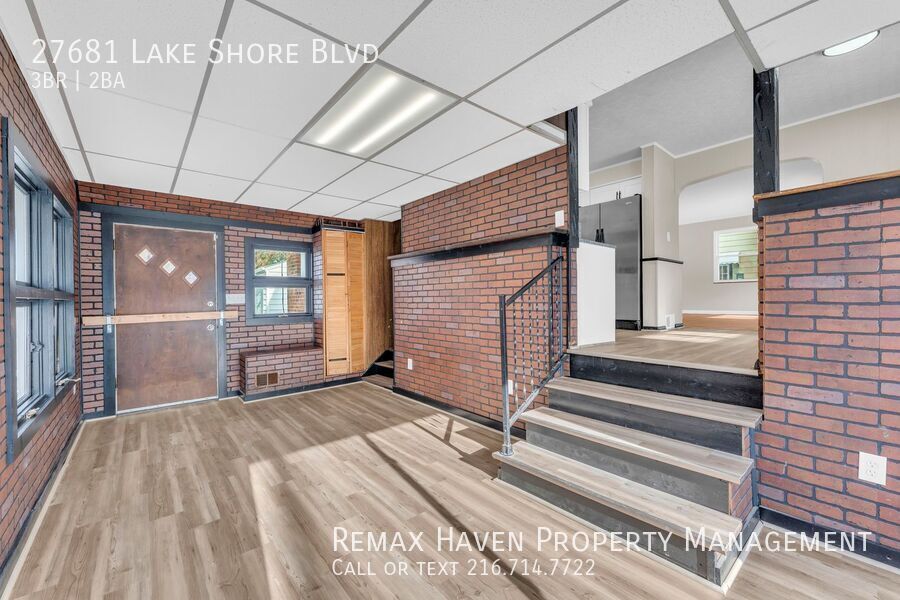 27681 Lakeshore Blvd, Euclid - Spacious 3-bed 2-bath single-family home! property image