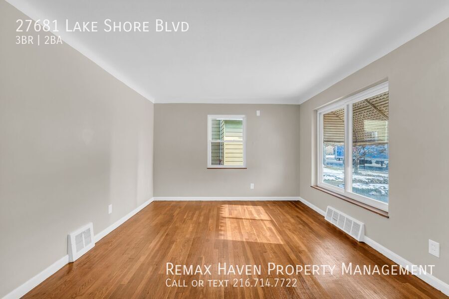 27681 Lakeshore Blvd, Euclid - Spacious 3-bed 2-bath single-family home! property image