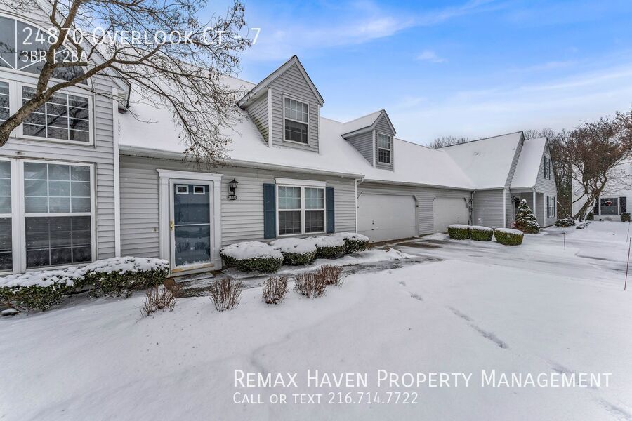 24870 Overlook Court # 7, Olmstead Falls - Spacious 2-bed 2-bath single-family home! property image