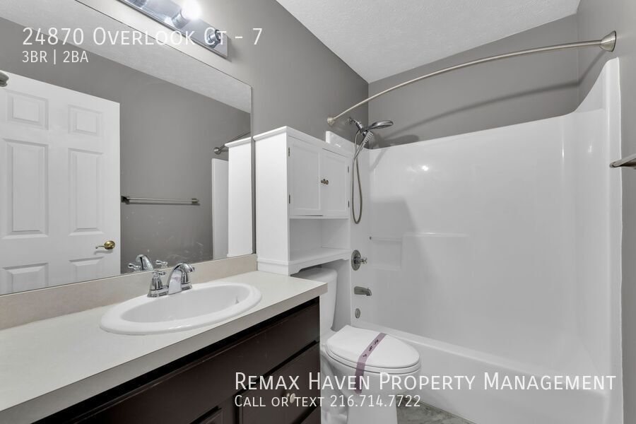 24870 Overlook Court # 7, Olmstead Falls - Spacious 2-bed 2-bath single-family home! property image