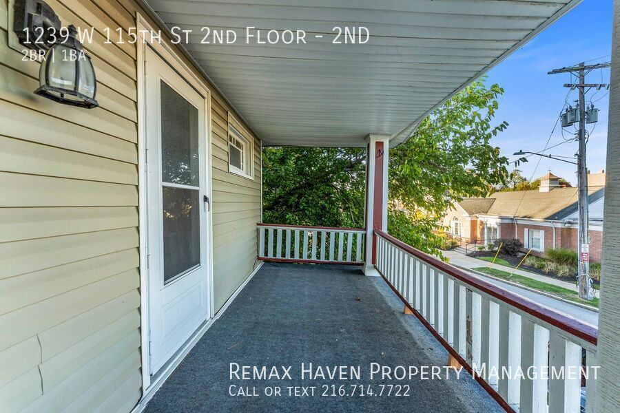 1239 W 115th St | Unit 2, Cleveland - Spacious 2-bed 1-bath multi-family home! Gas Included! property image