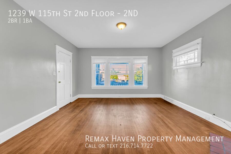 1239 W 115th St | Unit 2, Cleveland - Spacious 2-bed 1-bath multi-family home! Gas Included! property image