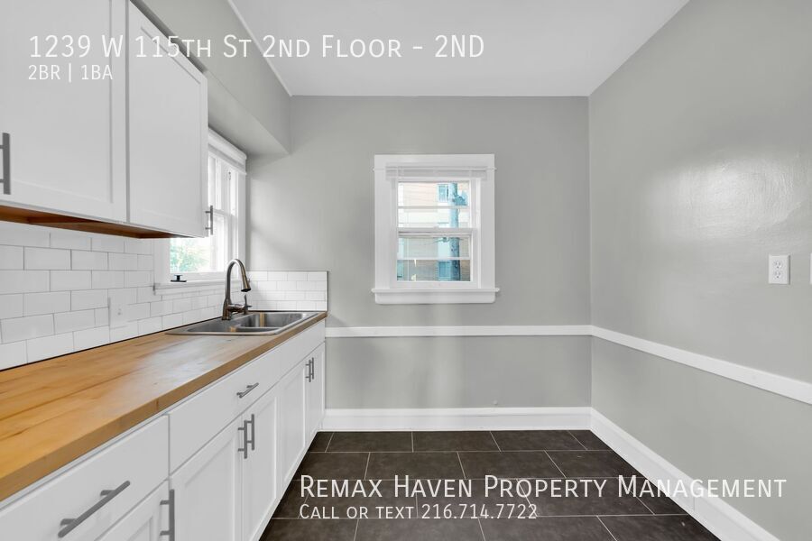 1239 W 115th St | Unit 2, Cleveland - Spacious 2-bed 1-bath multi-family home! Gas Included! property image