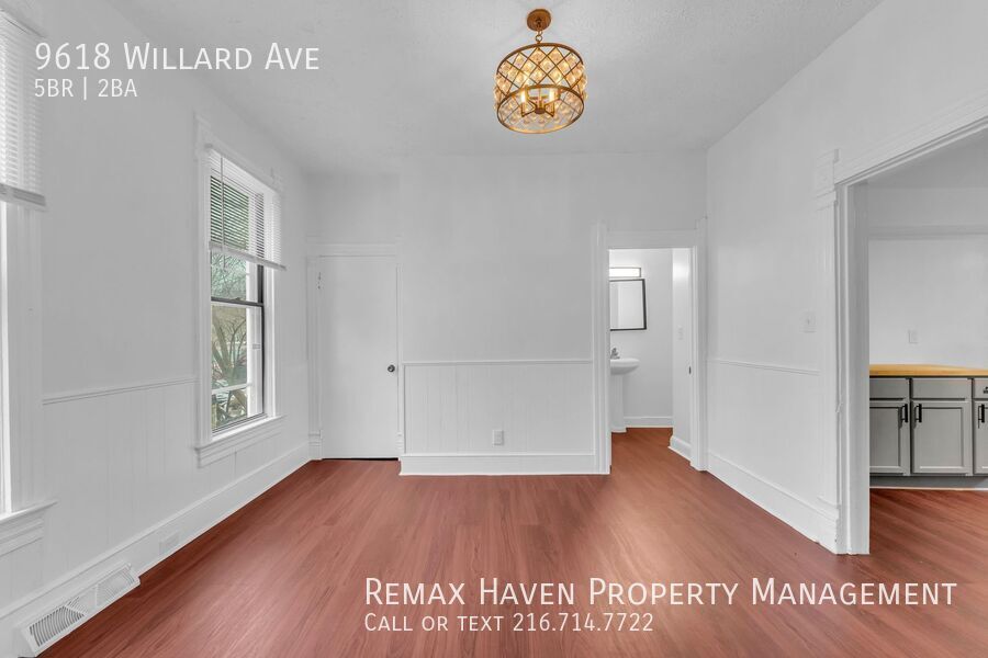 9618 Willard Ave, Cleveland - Spacious 5-bed 2-bath single-family home! property image