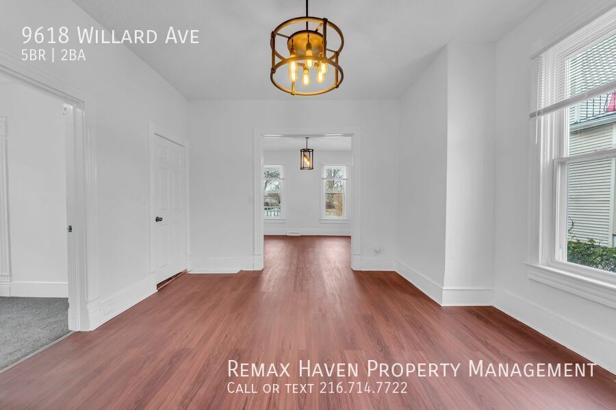 9618 Willard Ave, Cleveland - Spacious 5-bed 2-bath single-family home! property image