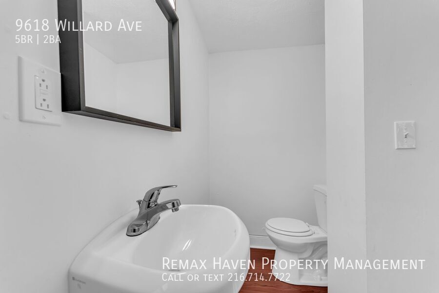 9618 Willard Ave, Cleveland - Spacious 5-bed 2-bath single-family home! property image