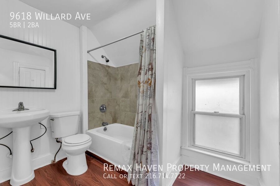 9618 Willard Ave, Cleveland - Spacious 5-bed 2-bath single-family home! property image