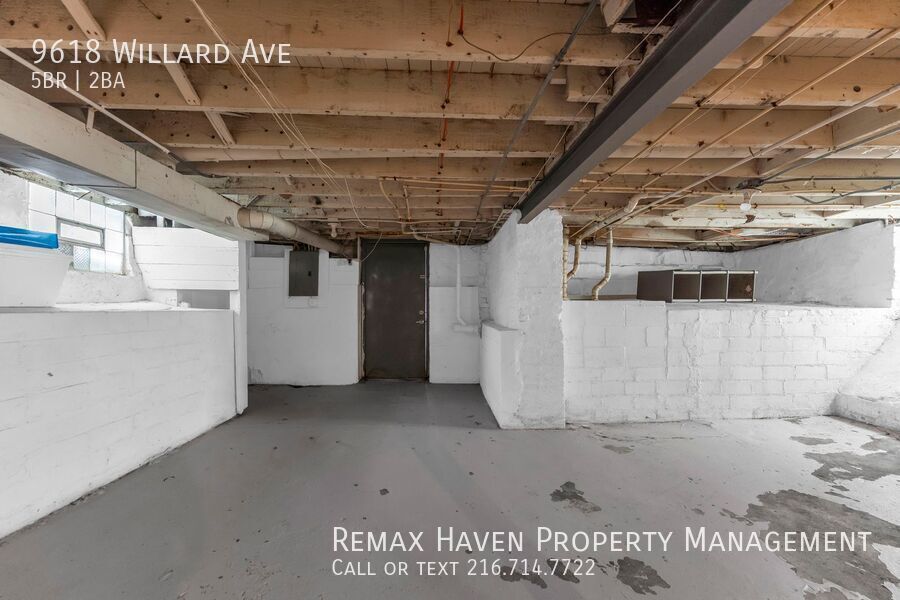 9618 Willard Ave, Cleveland - Spacious 5-bed 2-bath single-family home! property image