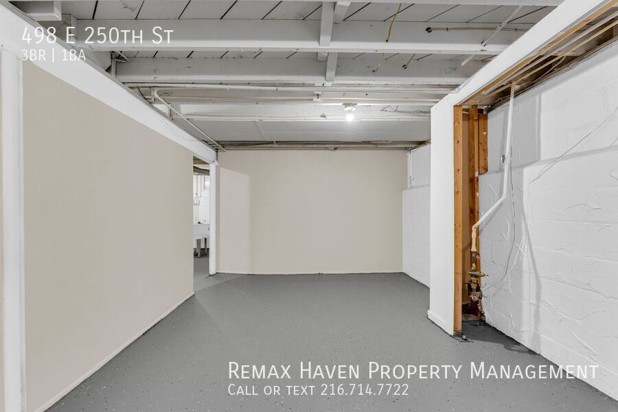 498 E 250th St, Euclid - Spacious 3-bed 1-bath single-family home! property image