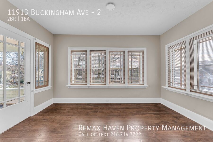 11913 Buckingham Ave | UP, Cleveland - Spacious 2-bed 1-bath multi-family home! property image