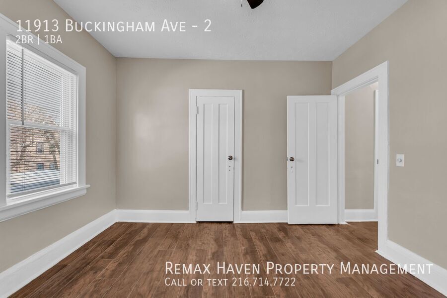 11913 Buckingham Ave | UP, Cleveland - Spacious 2-bed 1-bath multi-family home! property image
