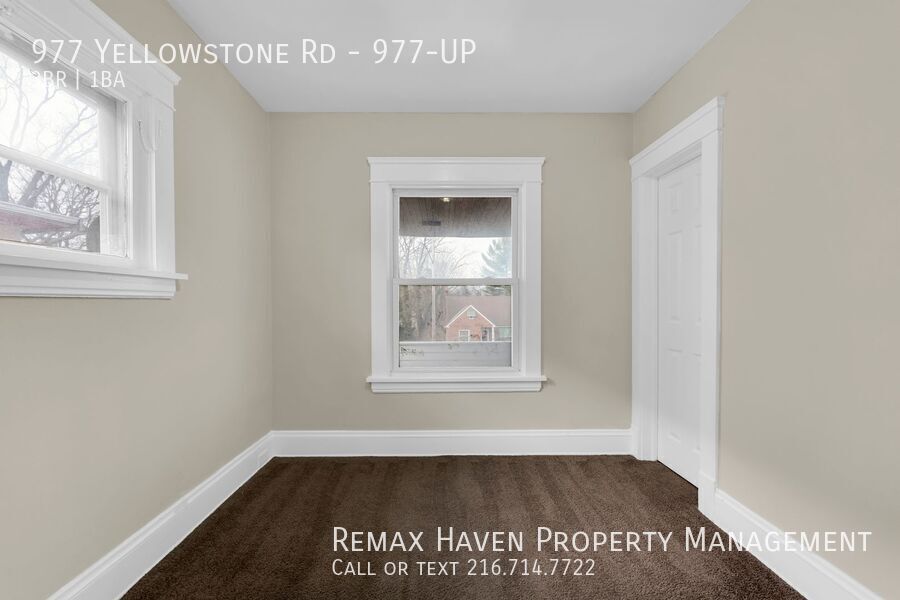 977 Yellowstone Rd | UP, Cleveland Heights - Spacious 3-bed 1-bath multi-family home! property image