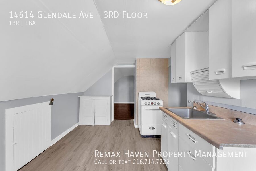 14614 Glendale Ave | Unit 3, Cleveland - 1-bath - studio apartment! property image