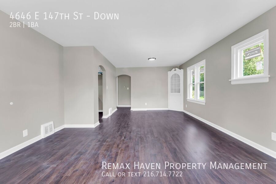 4646 E 147th St | DN, Cleveland - Spacious 2-bed 1-bath multi-family home! property image