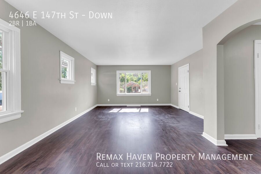 4646 E 147th St | DN, Cleveland - Spacious 2-bed 1-bath multi-family home! property image