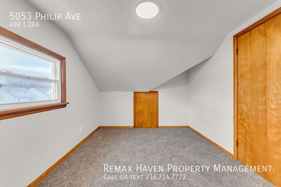 5053 Philip Ave, Maple Heights - Spacious 4-bed 2-bath single-family home! property image