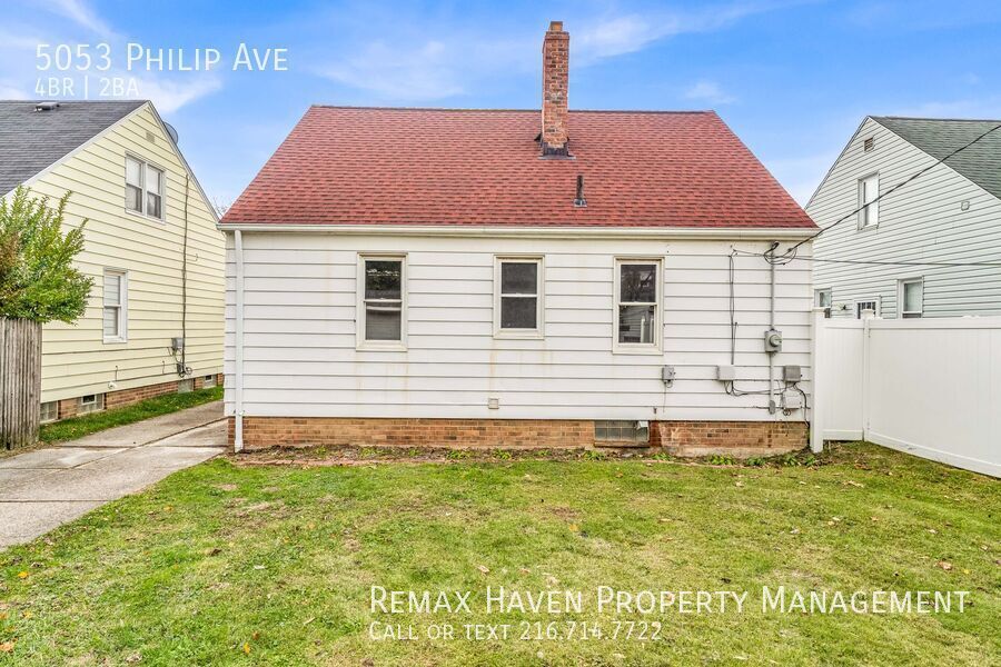 5053 Philip Ave, Maple Heights - Spacious 4-bed 2-bath single-family home! property image