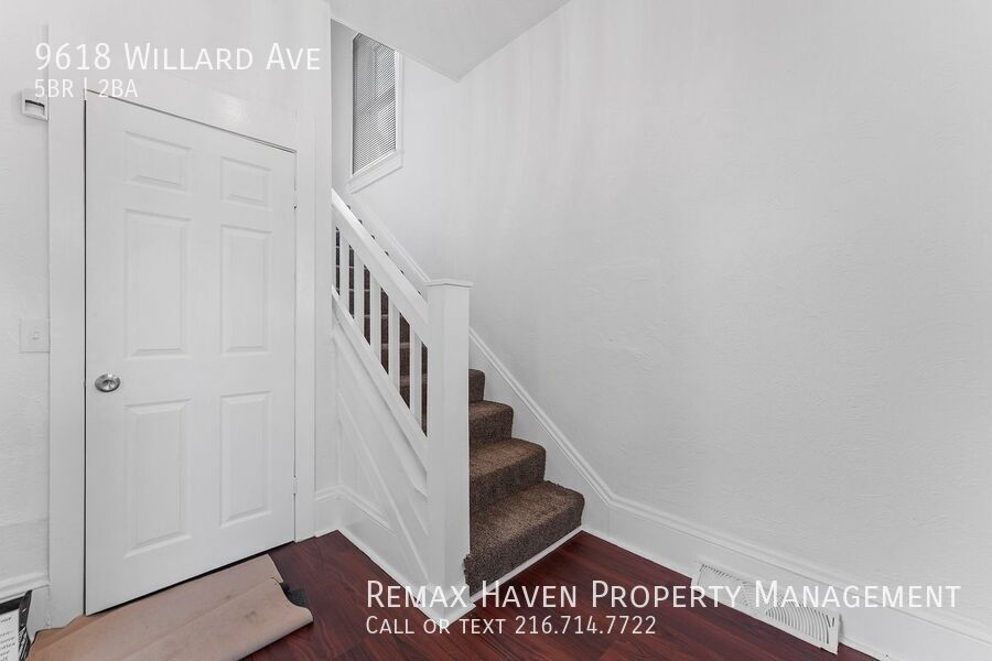 9618 Willard Ave, Cleveland - Spacious 5-bed 2-bath single-family home! property image
