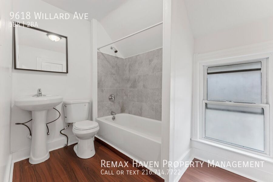 9618 Willard Ave, Cleveland - Spacious 5-bed 2-bath single-family home! property image