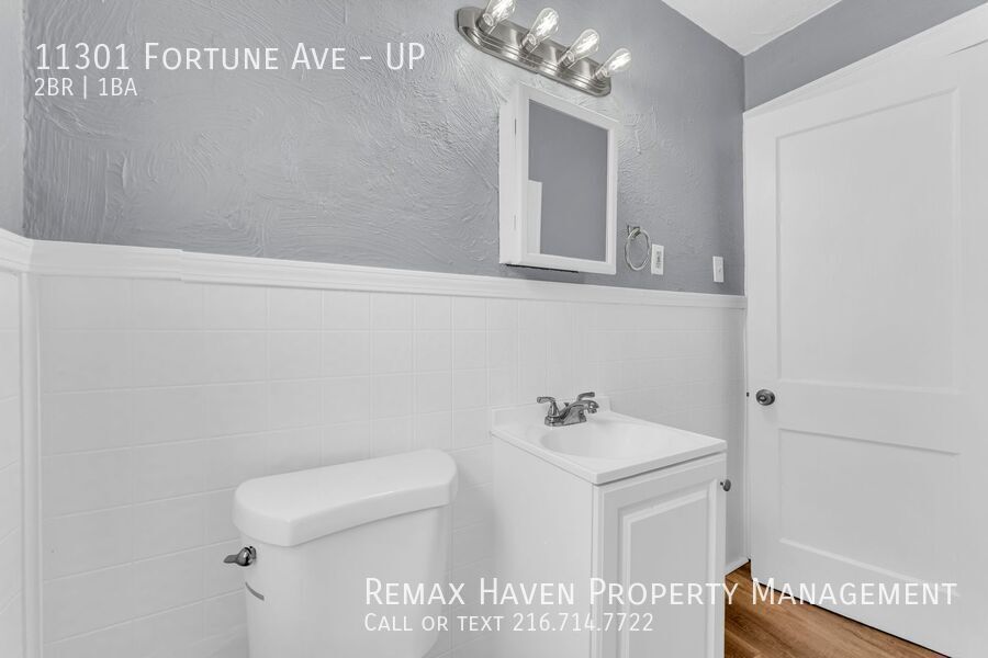 11301 Fortune Ave | UP, Cleveland - Spacious 2-bed 1-bath multi-family home!  property image