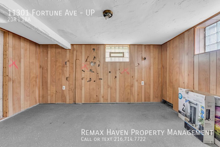 11301 Fortune Ave | UP, Cleveland - Spacious 2-bed 1-bath multi-family home!  property image