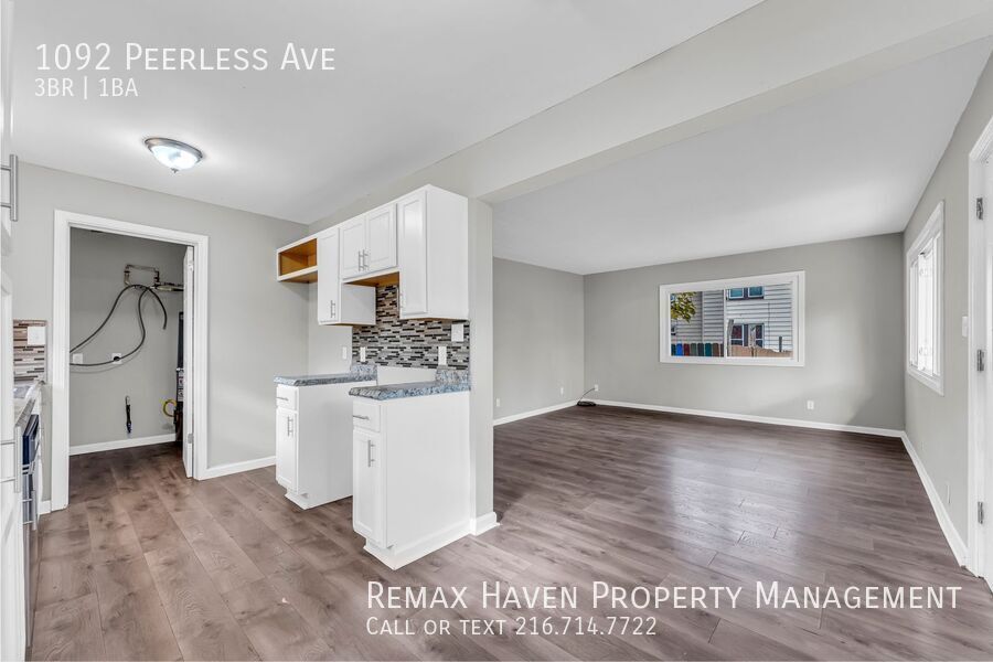 1092 Peerless Ave, Akron - Spacious 3 bed 1 bath single family home! property image
