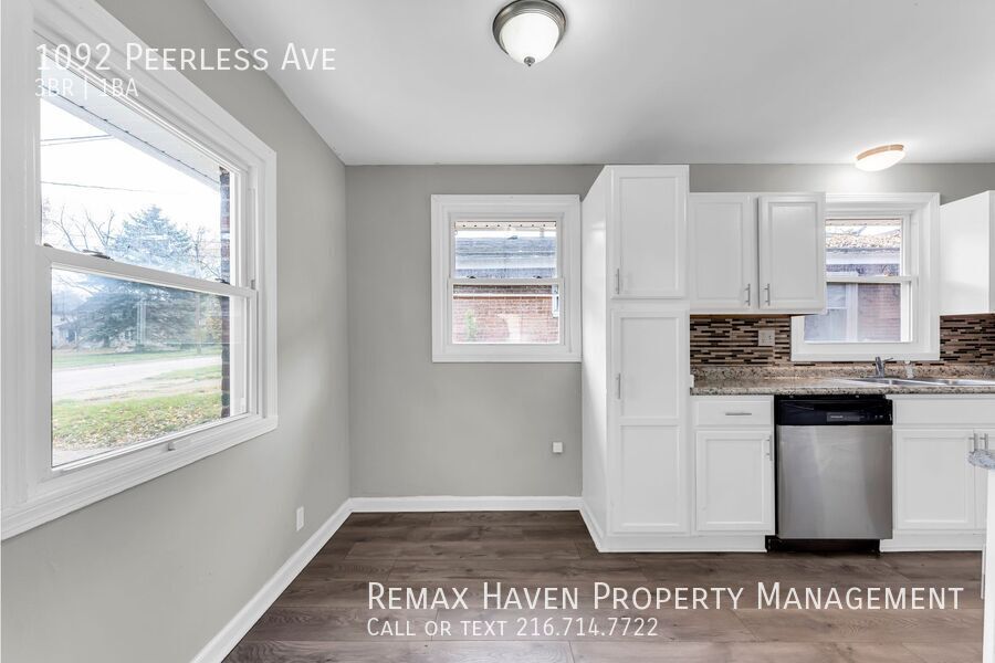 1092 Peerless Ave, Akron - Spacious 3 bed 1 bath single family home! property image